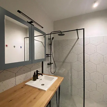 Pansiyon 3 Kolory - W Mieszkaniu Wspoldzielonym *